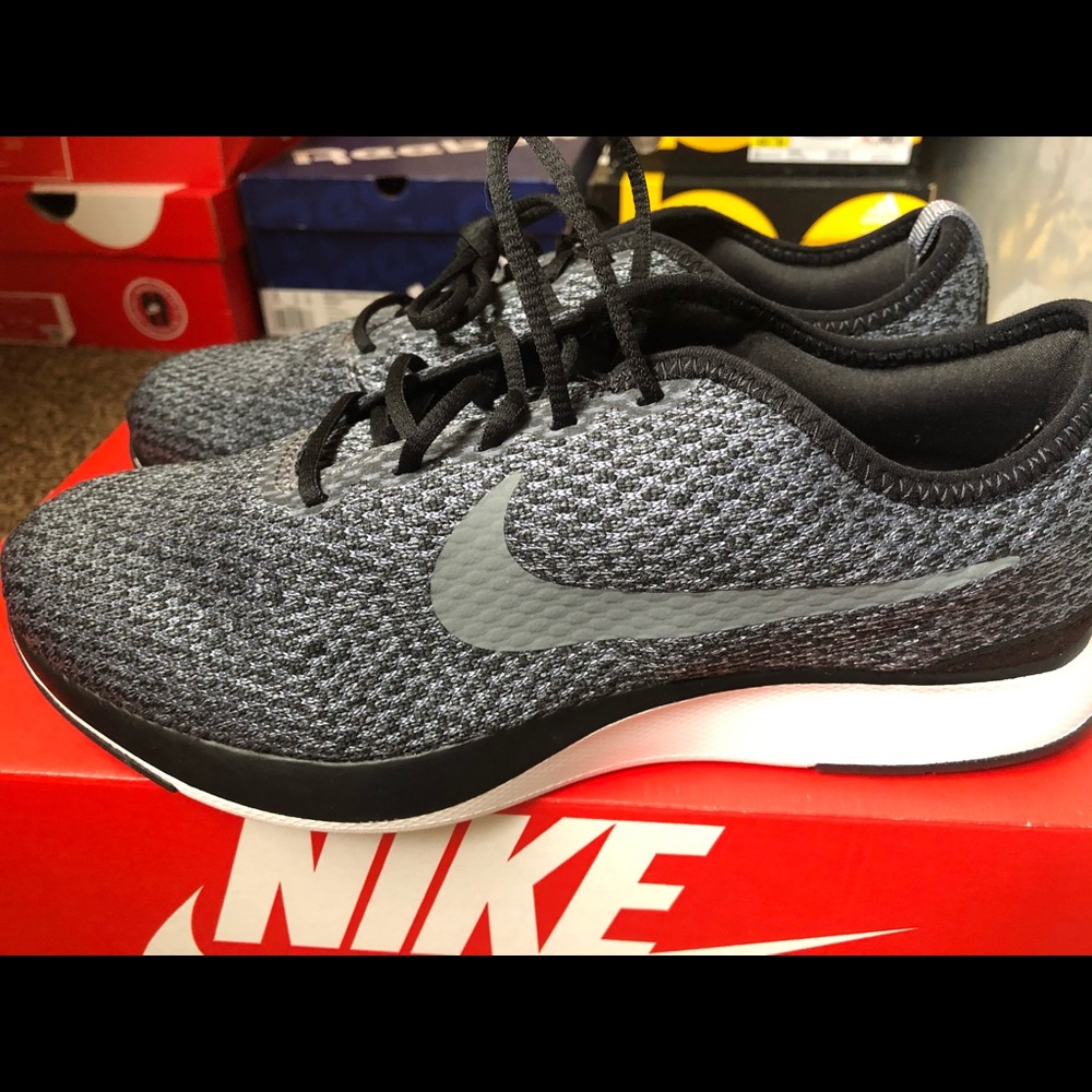 Nike racer size 6.5 kids
